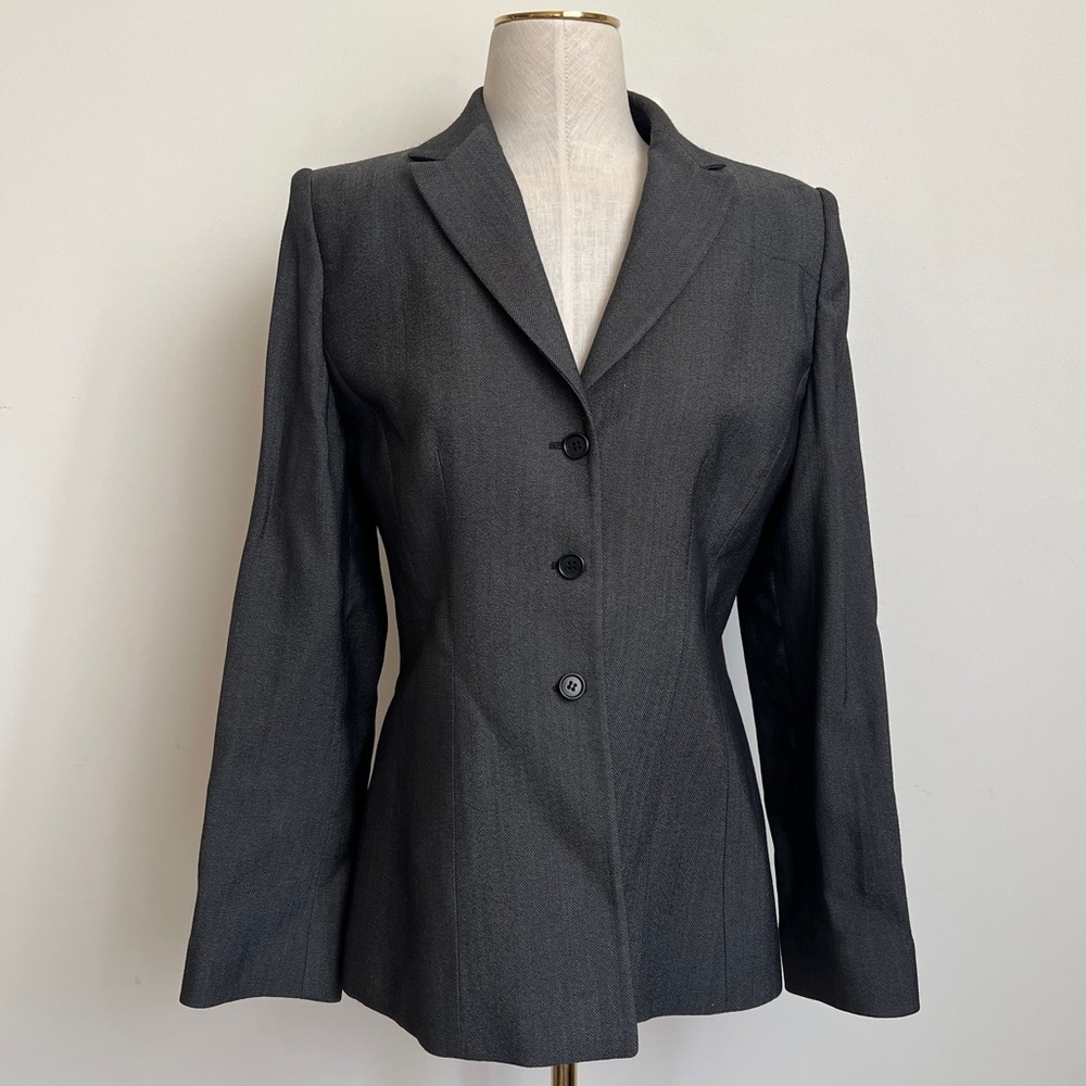 Armani Collezioni Wool and Silk Blend Single Breasted Blazer Size 8